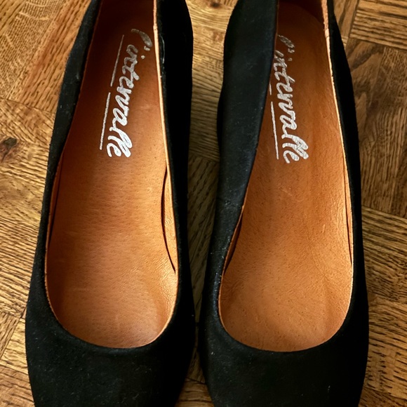 L’intervalle 3 inch suede heels with block heel - Picture 3 of 3